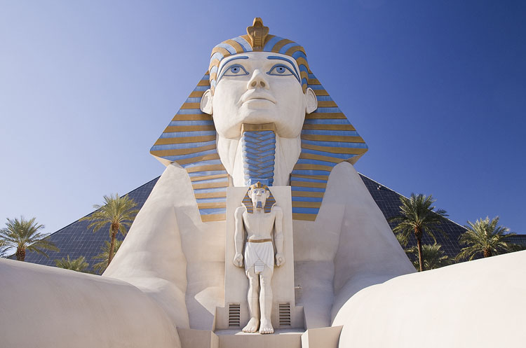 Sphinx in front of the Luxor Hotel